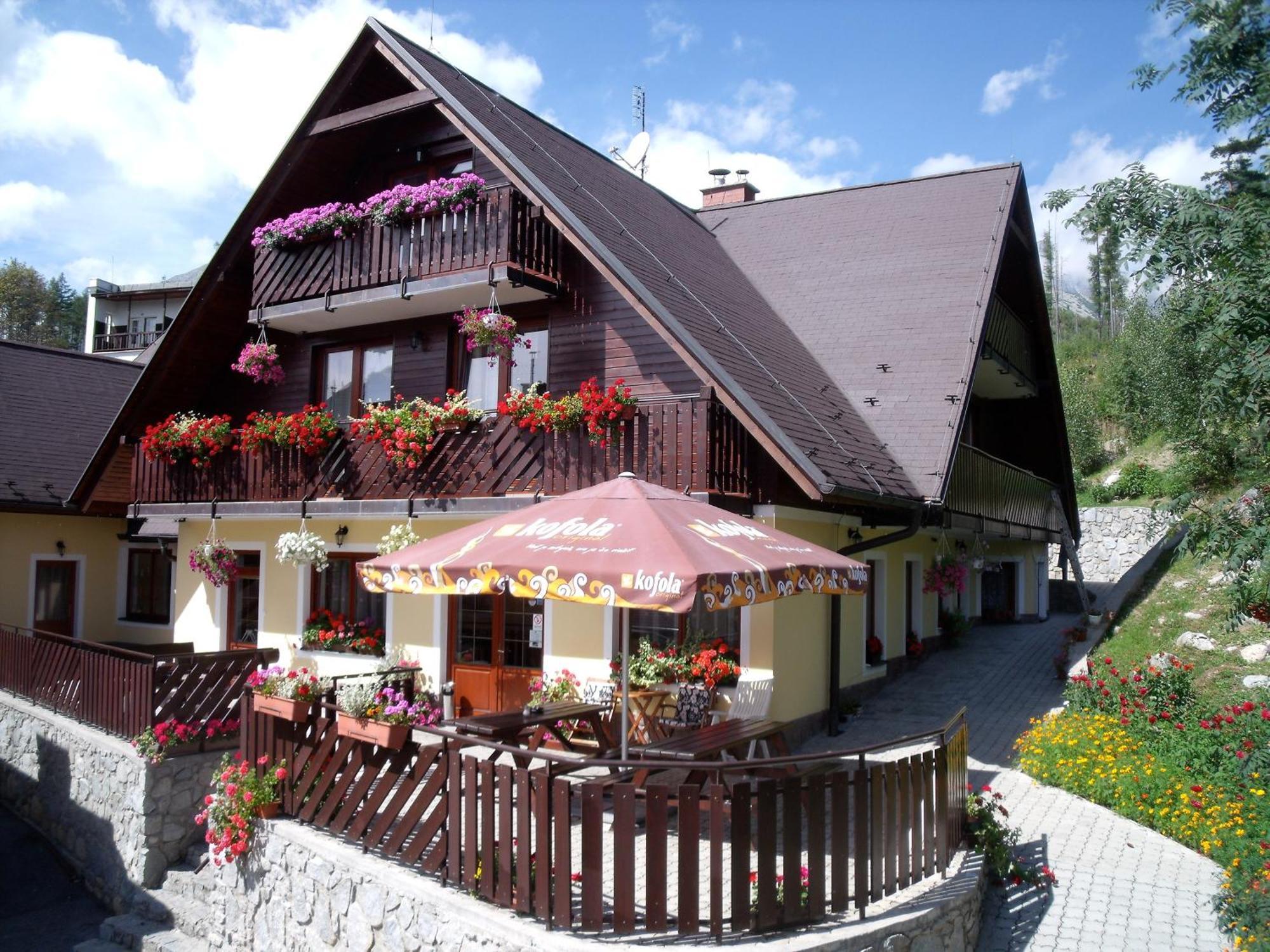 Penzion Lesna Vysoké Tatry Exteriér fotografie